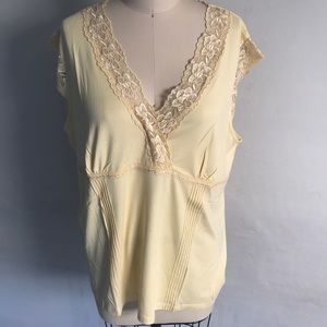 Motto QVC Floral Lace Knit Top